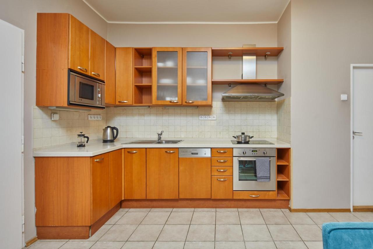 Prague Days - Modern Apt W Retro Elements - New Town Екстериор снимка